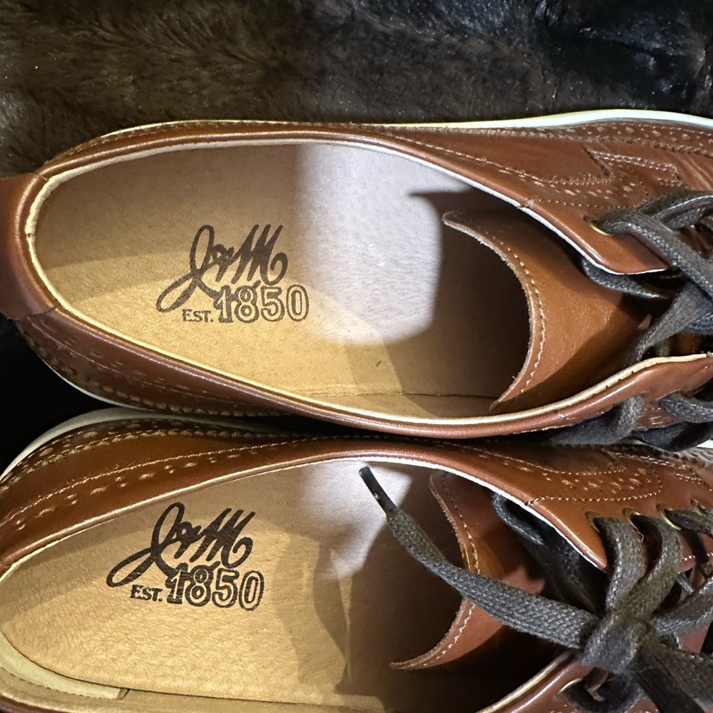 Johnst &Murphy 1850 Allister Brown Wingtips - Picture 4 of 6